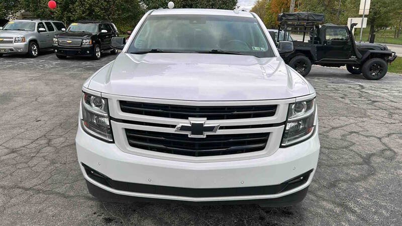 Used 2019 Chevrolet Suburban Premier AWD/4WD image 3