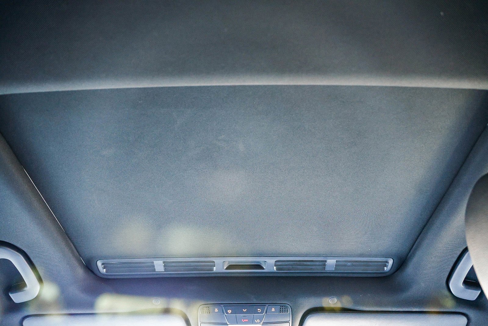 Used 2023 Mercedes-Benz GLC 300 4MATIC Coupe image 16