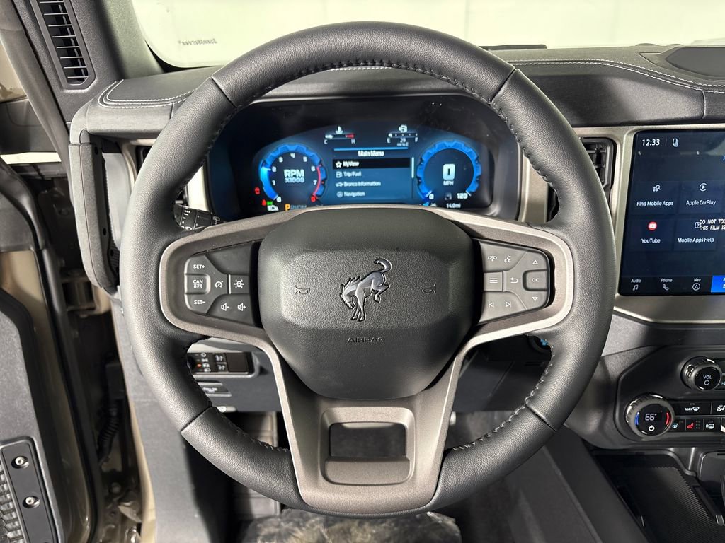 New 2026 Ford Bronco Outer Banks image 17