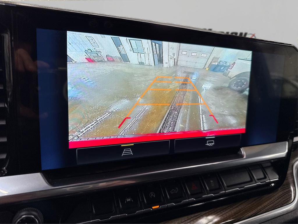 Used 2023 Chevrolet Silverado 1500 RST w/ Z71 Off-Road Package image 32