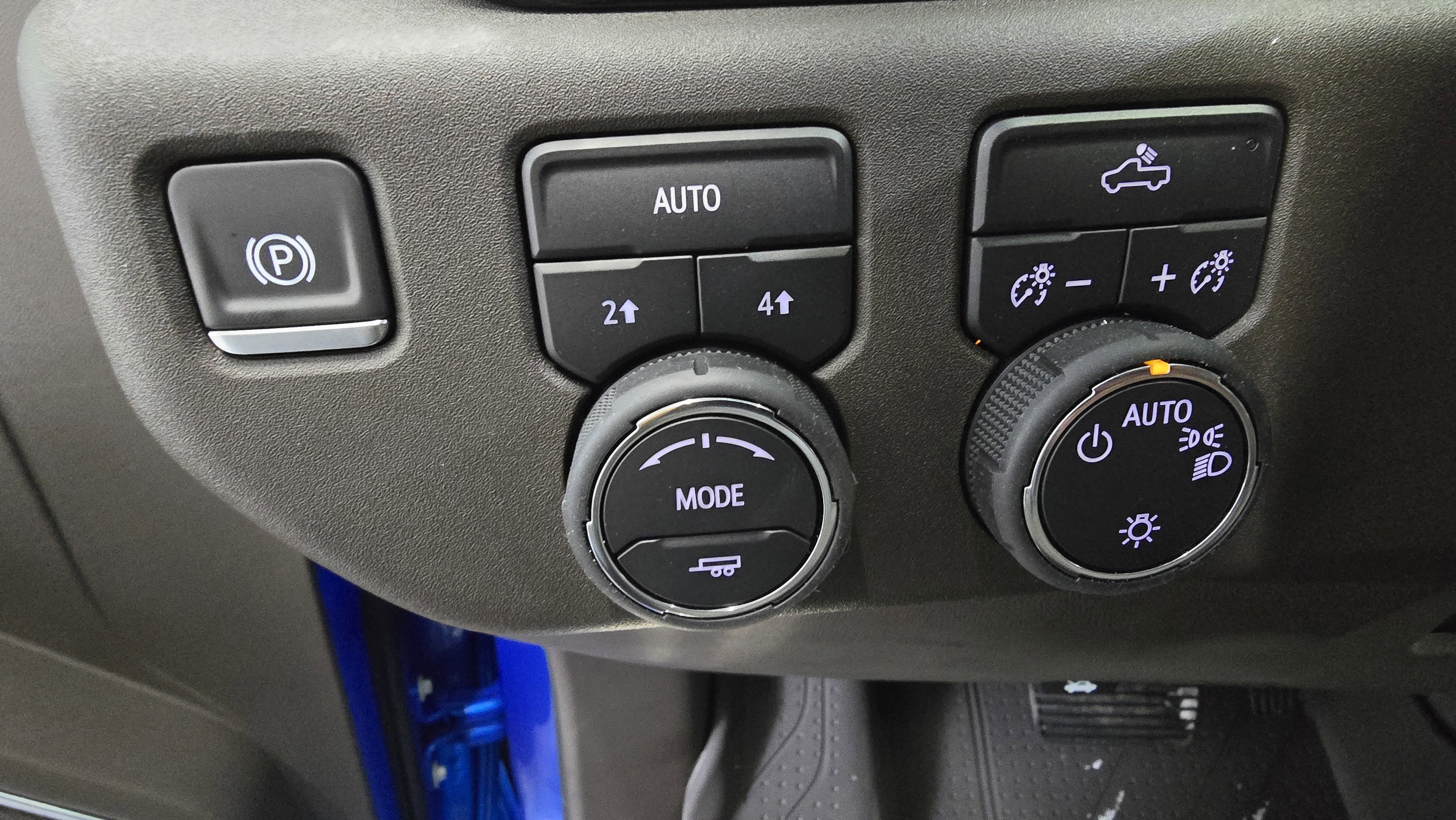 New 2025 Chevrolet Silverado 1500 LT w/ Leather Package image 10