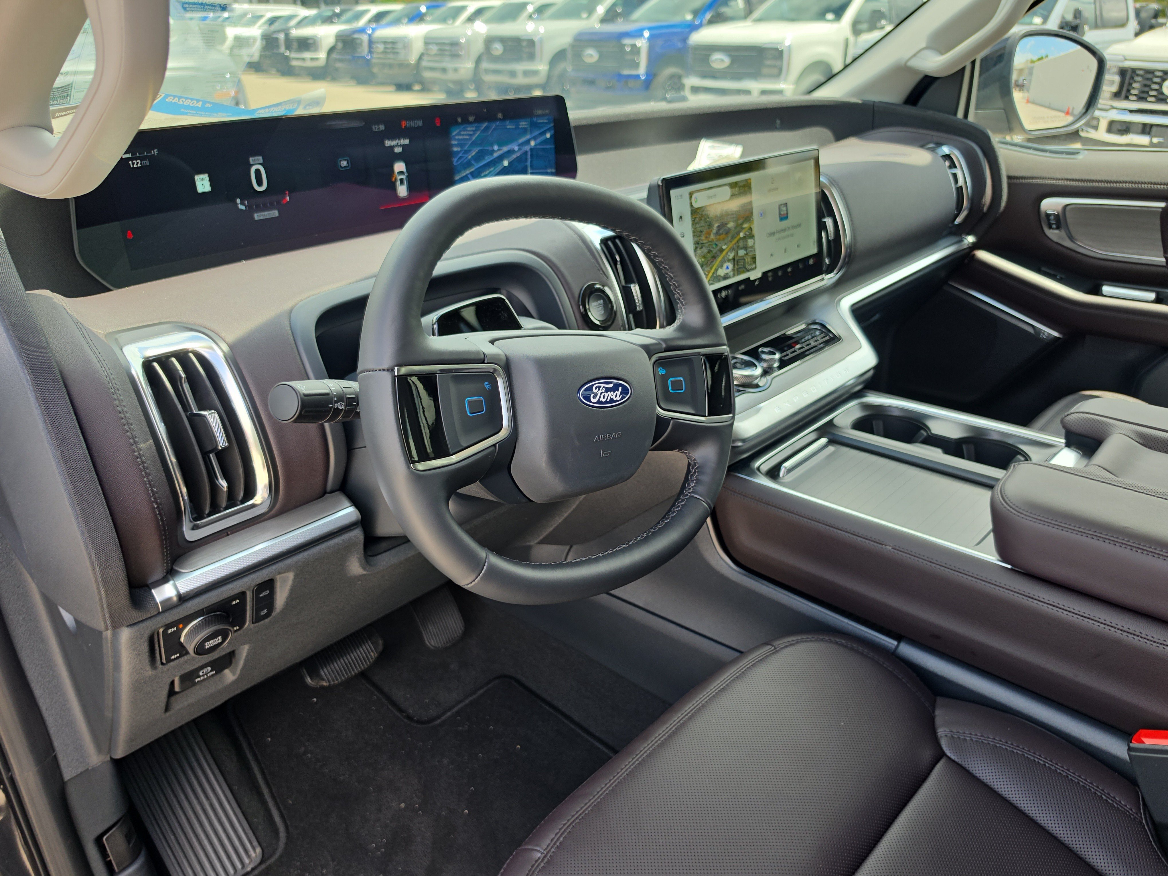New 2027 Ford Expedition Platinum w/ Platinum Ultimate Package AWD/4WD image 18