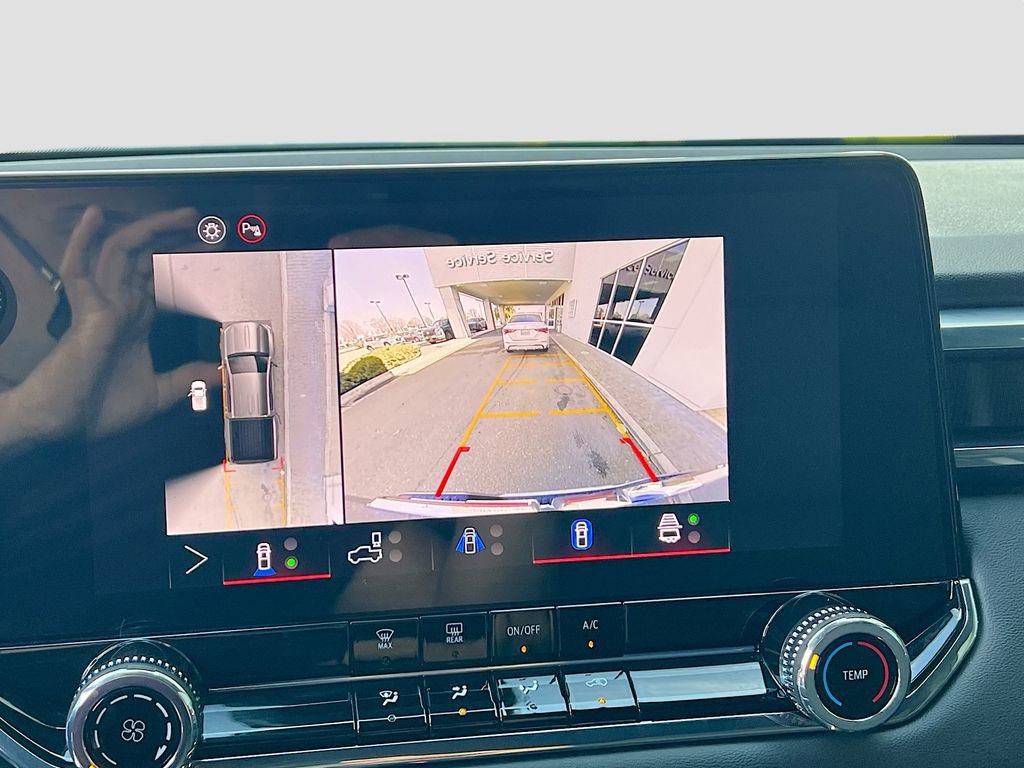 Used 2025 GMC Canyon Elevation w/ Technology Package image 14