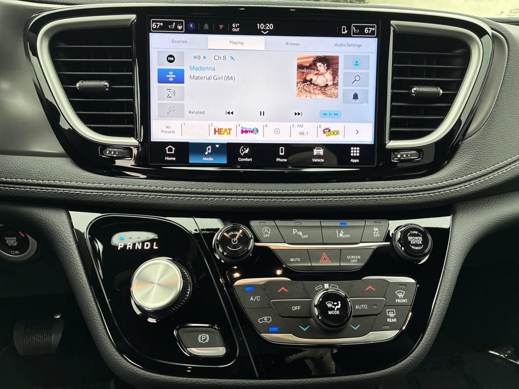 New 2026 Chrysler Pacifica Select w/ S Appearance Package FWD image 19