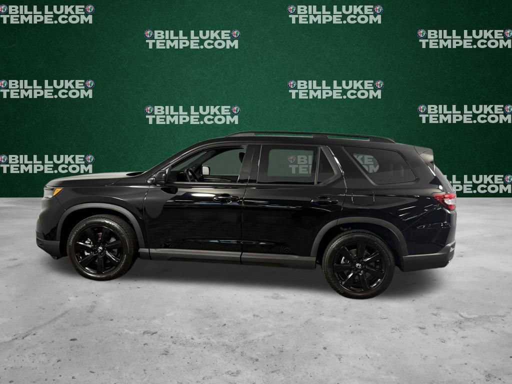 Used 2025 Honda Pilot Black Edition image 7
