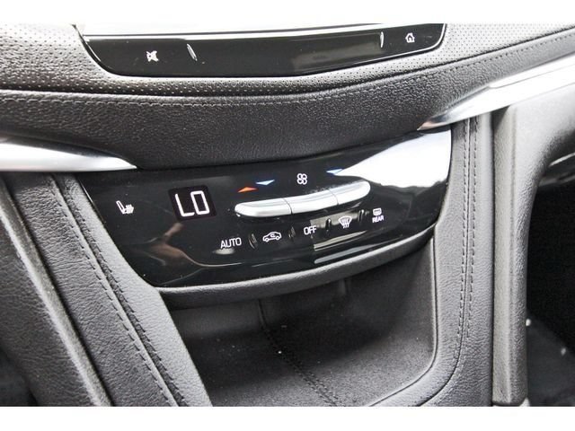 Used 2025 Cadillac XT5 Luxury FWD image 25