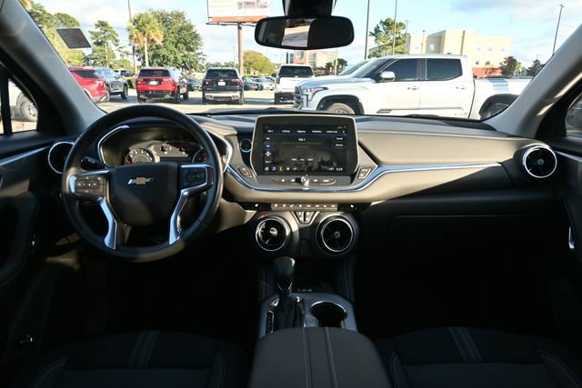 Used 2023 Chevrolet Blazer LT w/ Convenience Package image 12