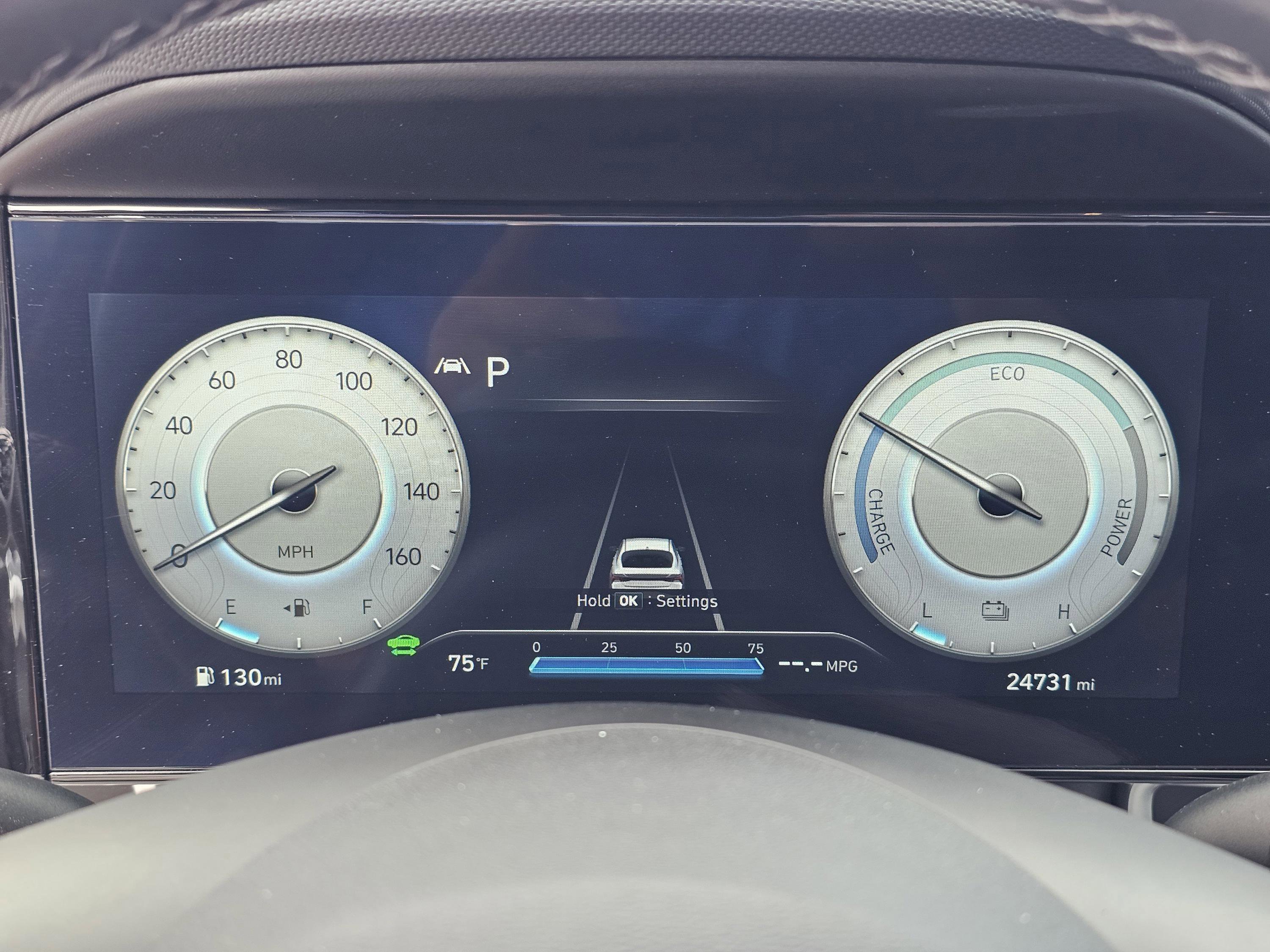 Used 2023 Hyundai Elantra Limited w/ Preferred Accessory Package image 22