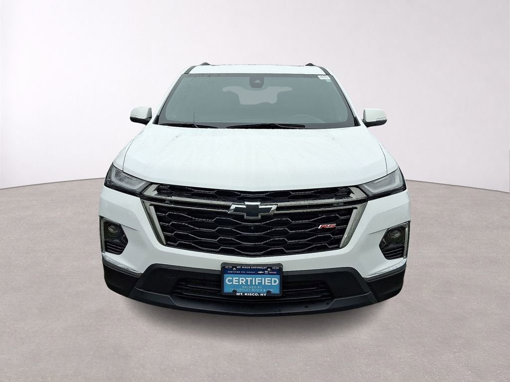 Used 2023 Chevrolet Traverse RS AWD/4WD image 2