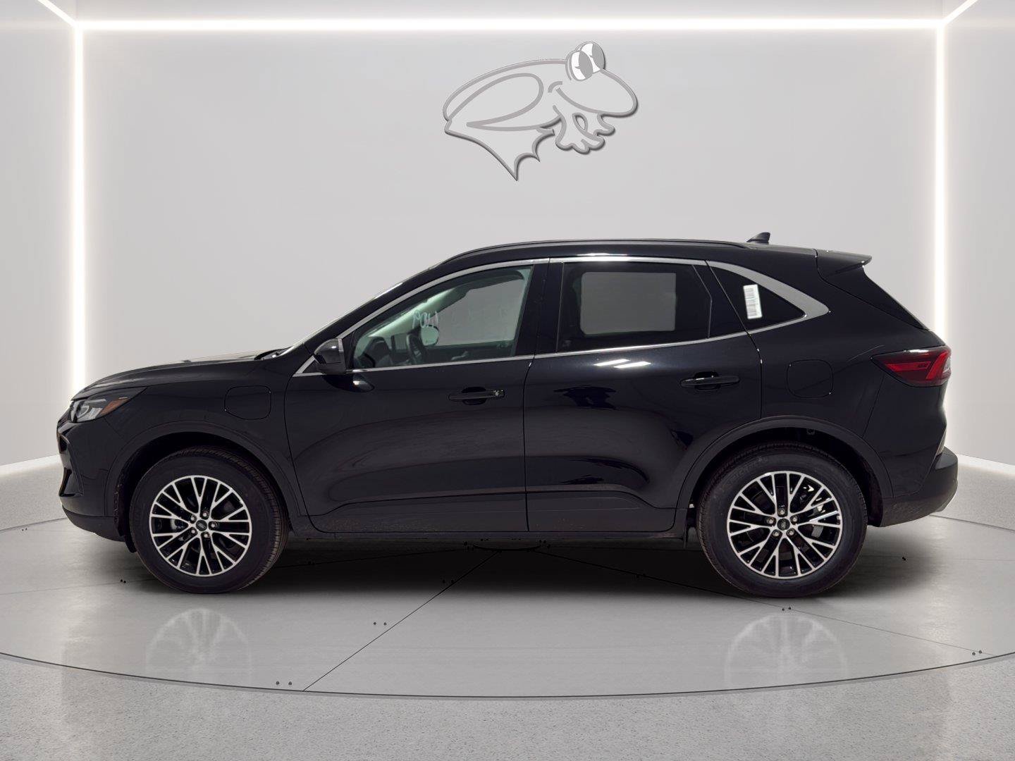 New 2025 Ford Escape SE FWD image 2