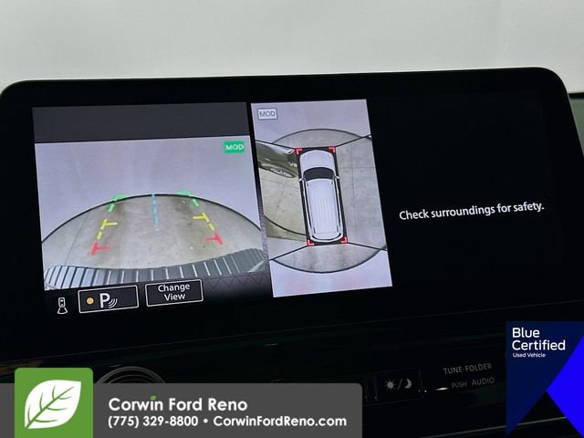 Used 2022 Nissan Armada SL w/ Captain's Chairs Package image 17