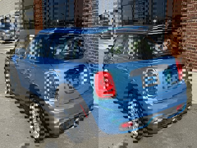 Used 2015 MINI Cooper S image 4