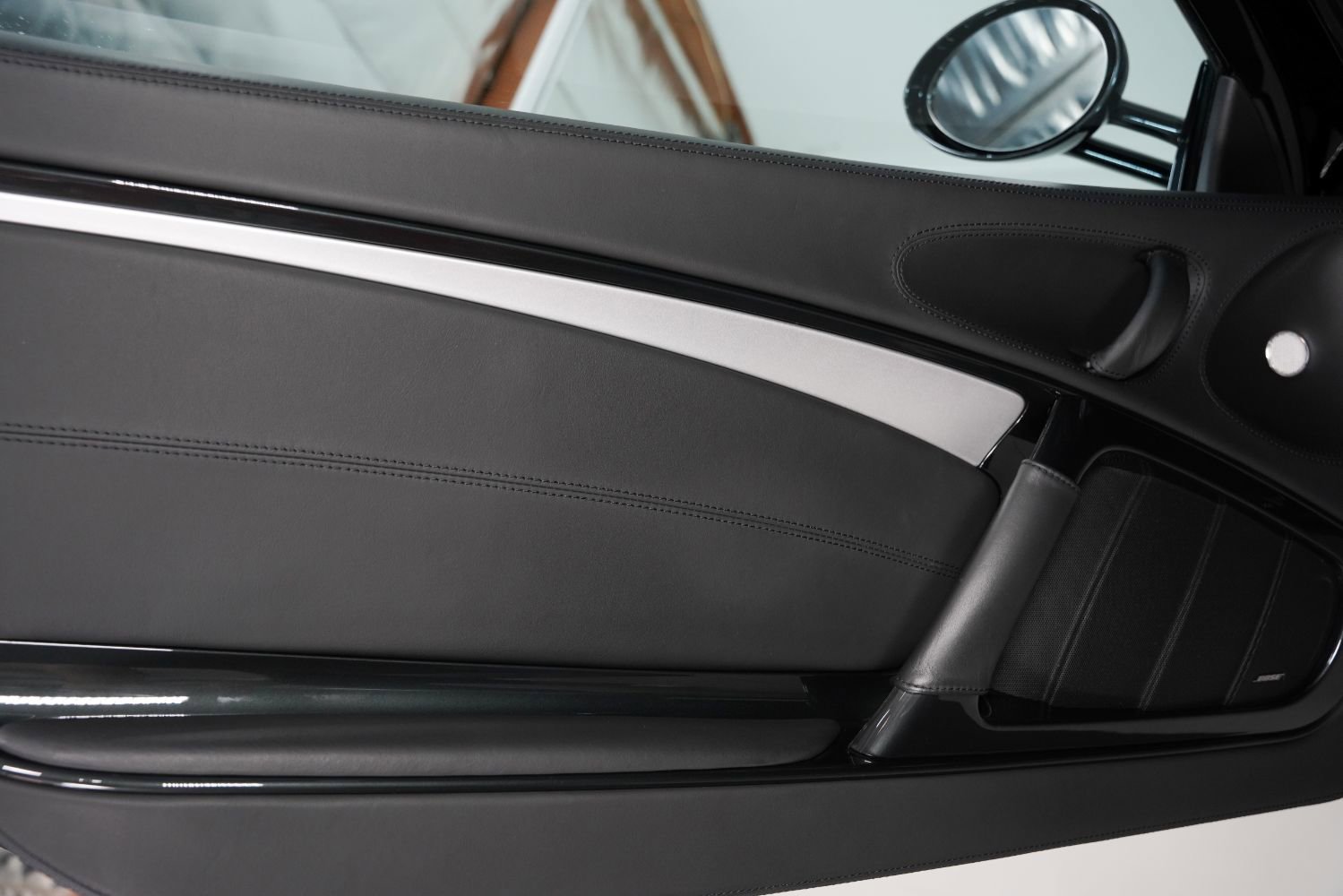 Used 2006 Mercedes-Benz SLR image 37