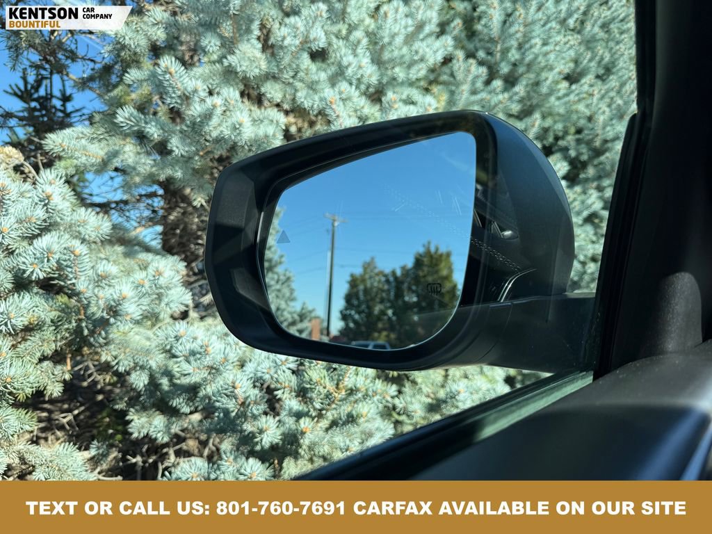 Used 2023 Jeep Grand Cherokee L Overland image 22