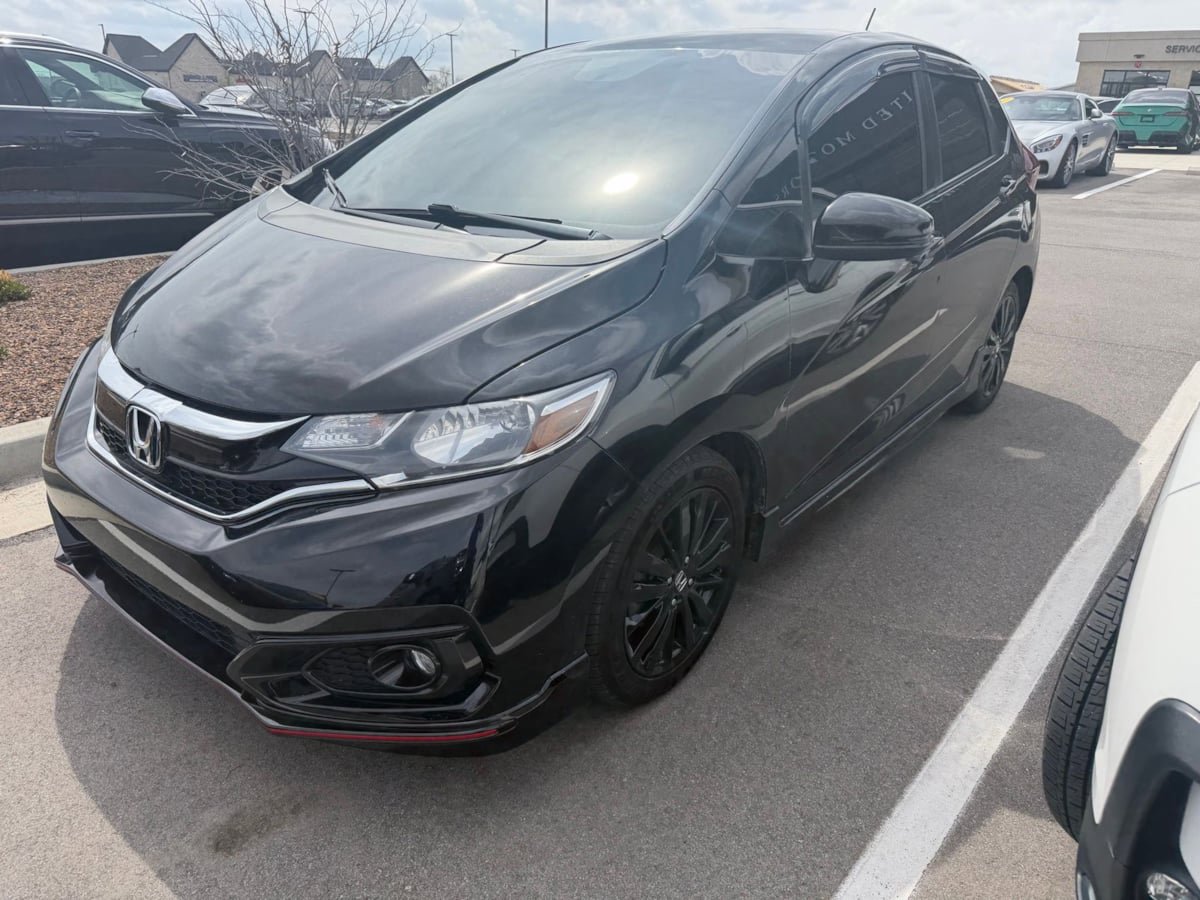 Used 2019 Honda Fit Sport image 2
