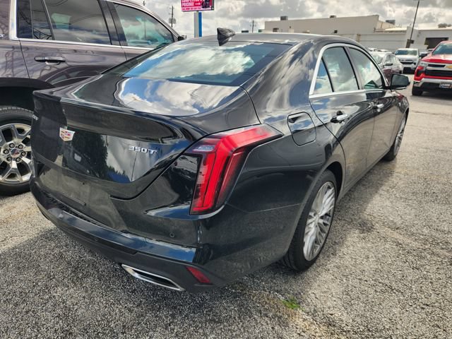 Used 2026 Cadillac CT4 Premium Luxury RWD image 5