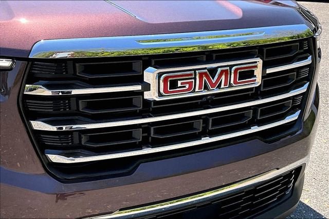 Certified 2024 GMC Acadia Elevation w/ Luxury Package AWD/4WD image 30