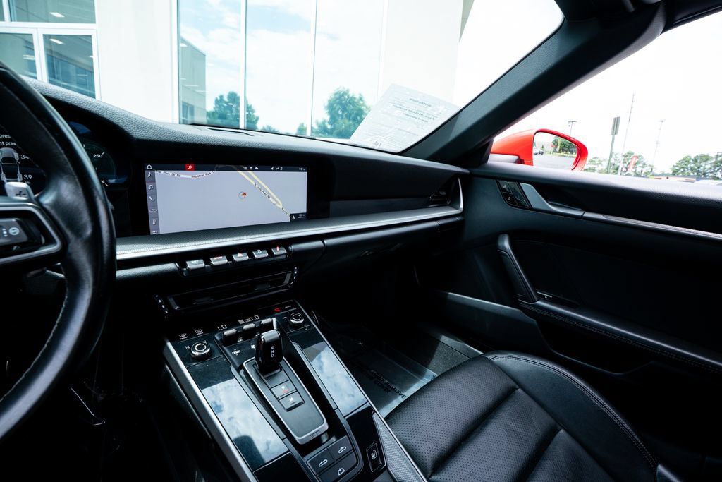 Used 2020 Porsche 911 Carrera RWD image 39