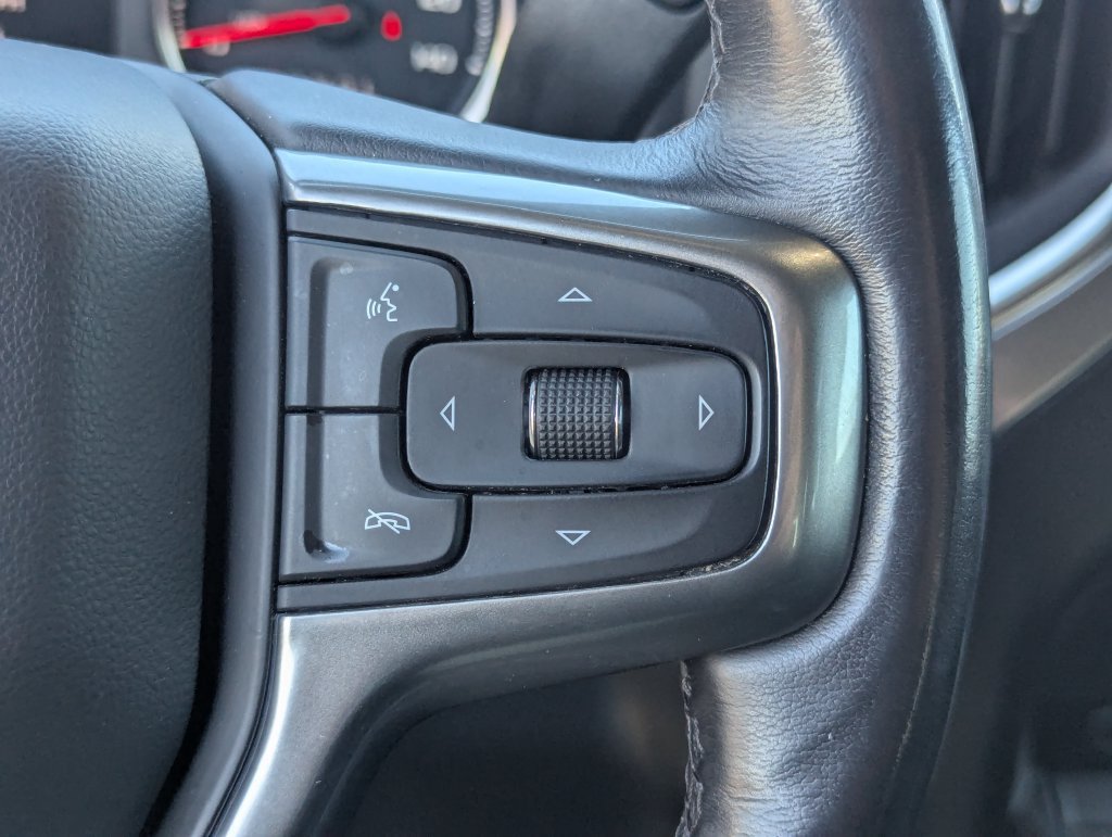 Used 2022 Chevrolet Silverado 1500 LT RWD image 18