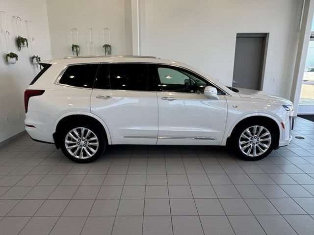 Used 2020 Cadillac XT6 Premium Luxury AWD/4WD image 42