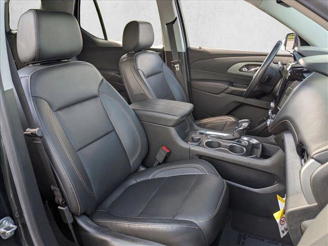 Used 2021 Chevrolet Traverse LT w/ LT Premium Package AWD/4WD image 25