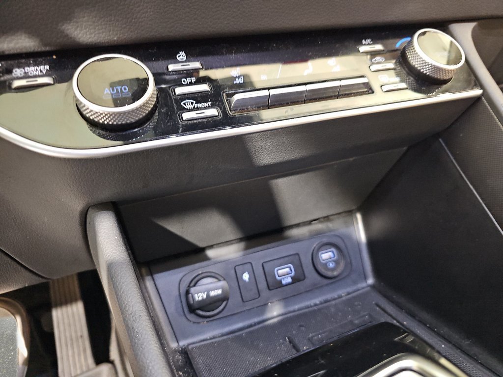 Used 2023 Hyundai Sonata Limited FWD image 25