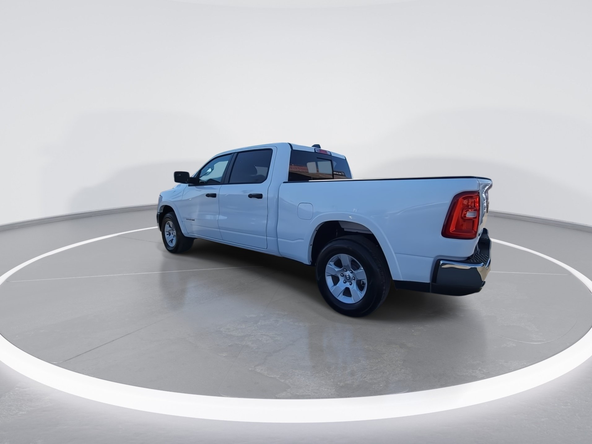 Used 2026 RAM 1500 Big Horn AWD/4WD image 6