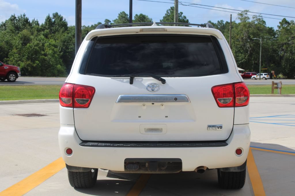 Used 2016 Toyota Sequoia Platinum RWD image 4