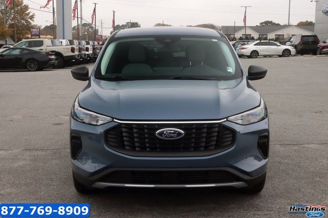 Used 2025 Ford Escape Active w/ Tech Pack #1 image 2