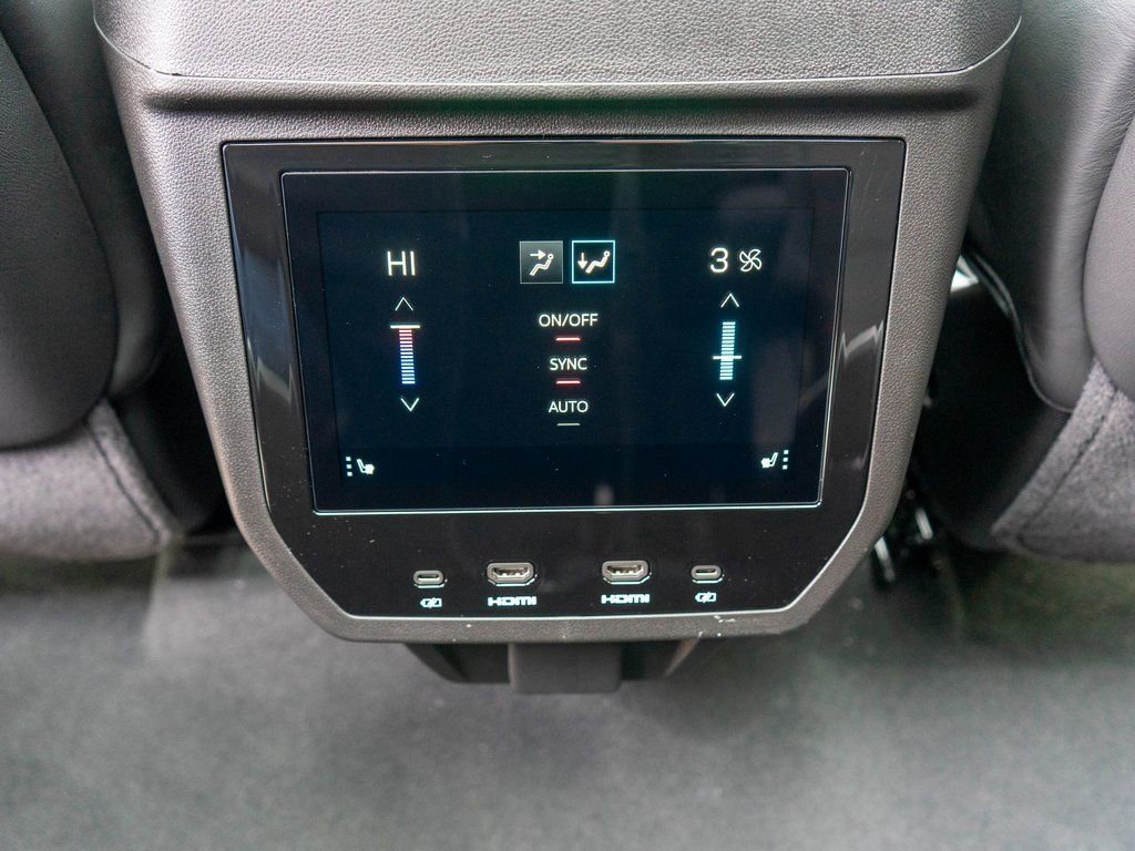 New 2026 GMC Yukon AT4 Ultimate image 16