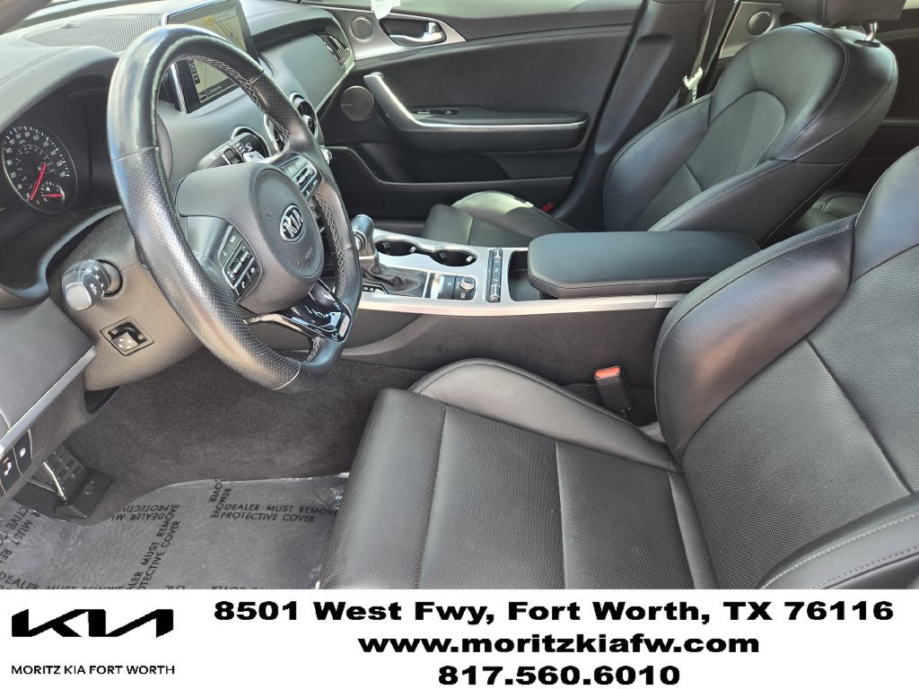 Used 2020 Kia Stinger GT1 AWD/4WD image 13