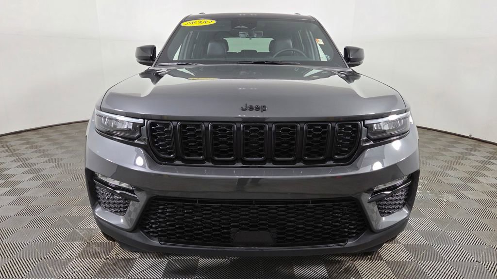 New 2025 Jeep Grand Cherokee Limited w/ Black Appearance Package video 2