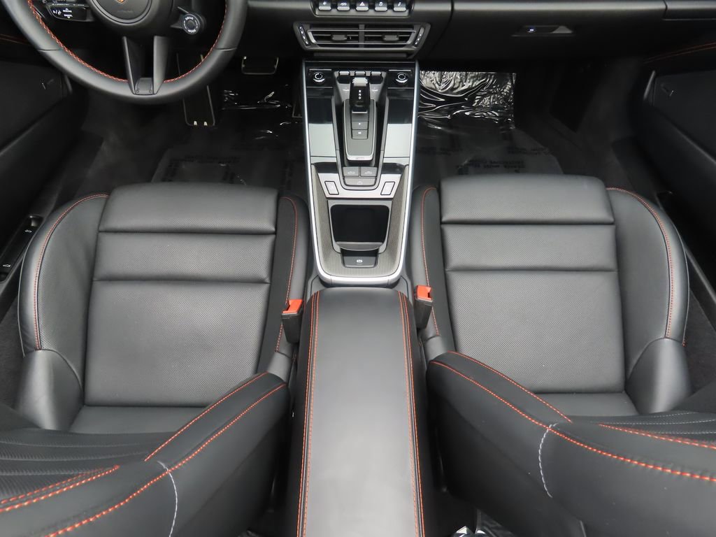 Used 2022 Porsche 911 Turbo image 24