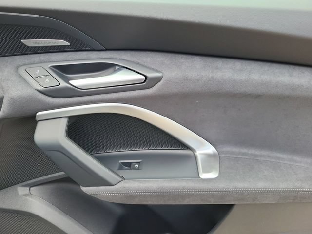 New 2026 Audi SQ5 Premium Plus AWD/4WD image 18