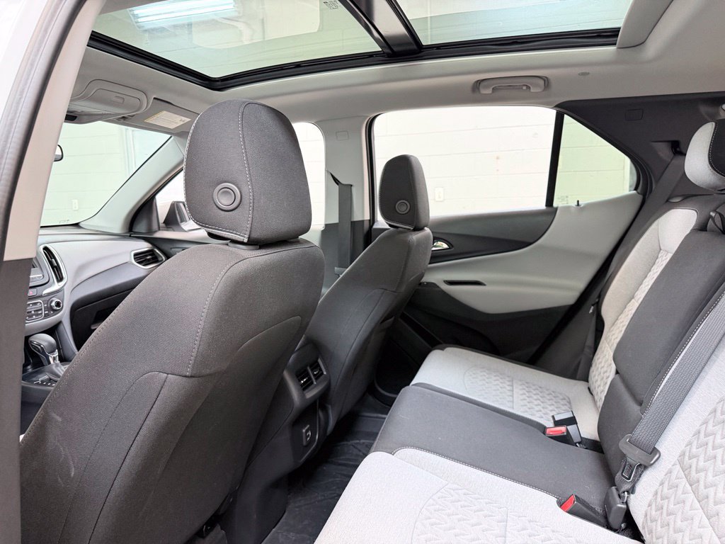 Used 2024 Chevrolet Equinox LT FWD image 22