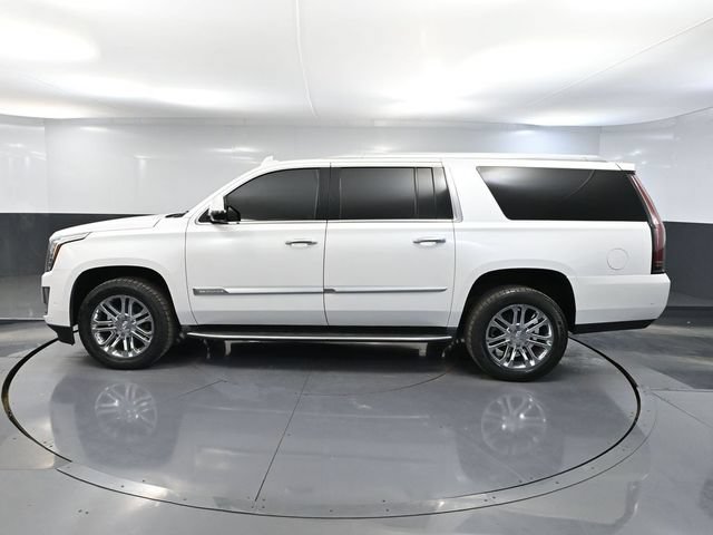 Used 2017 Cadillac Escalade ESV 4WD image 9