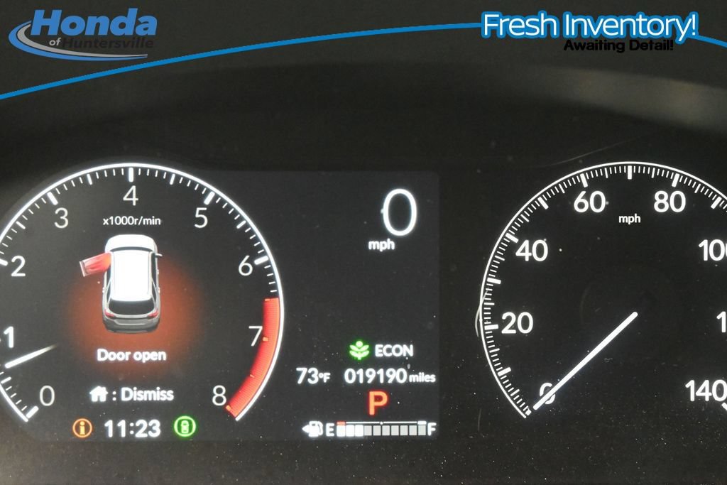 Used 2025 Honda Pilot EX-L image 12