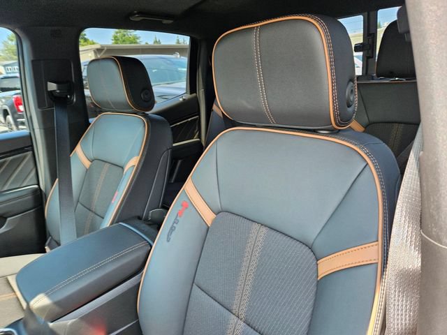 New 2026 GMC Canyon AT4 AWD/4WD image 20