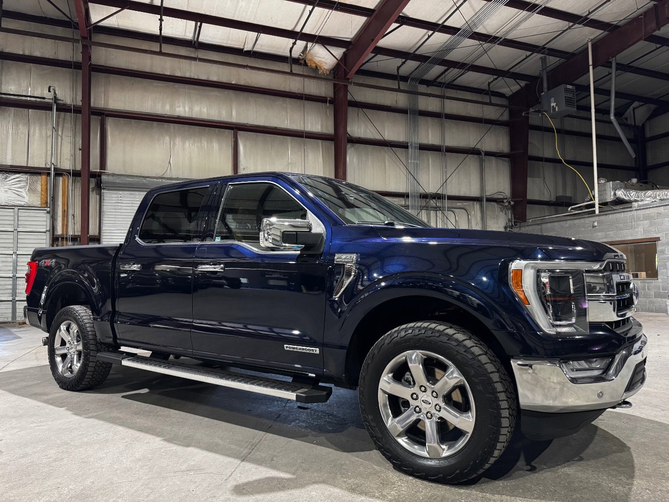 Used 2022 Ford F150 Lariat w/ Equipment Group 502A High image 3