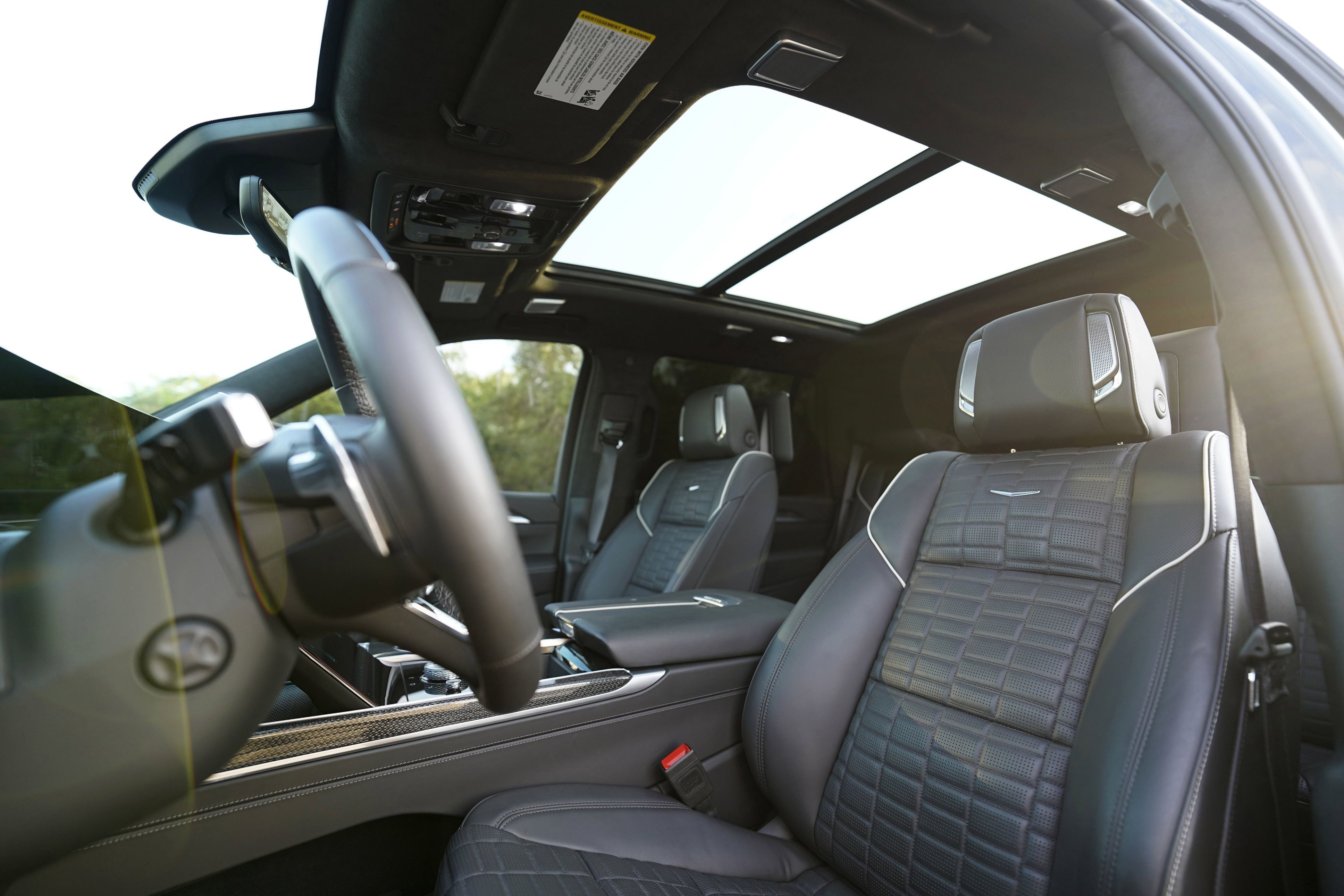 Used 2025 Cadillac Escalade V w/ LPO, Floor Liner Package image 8