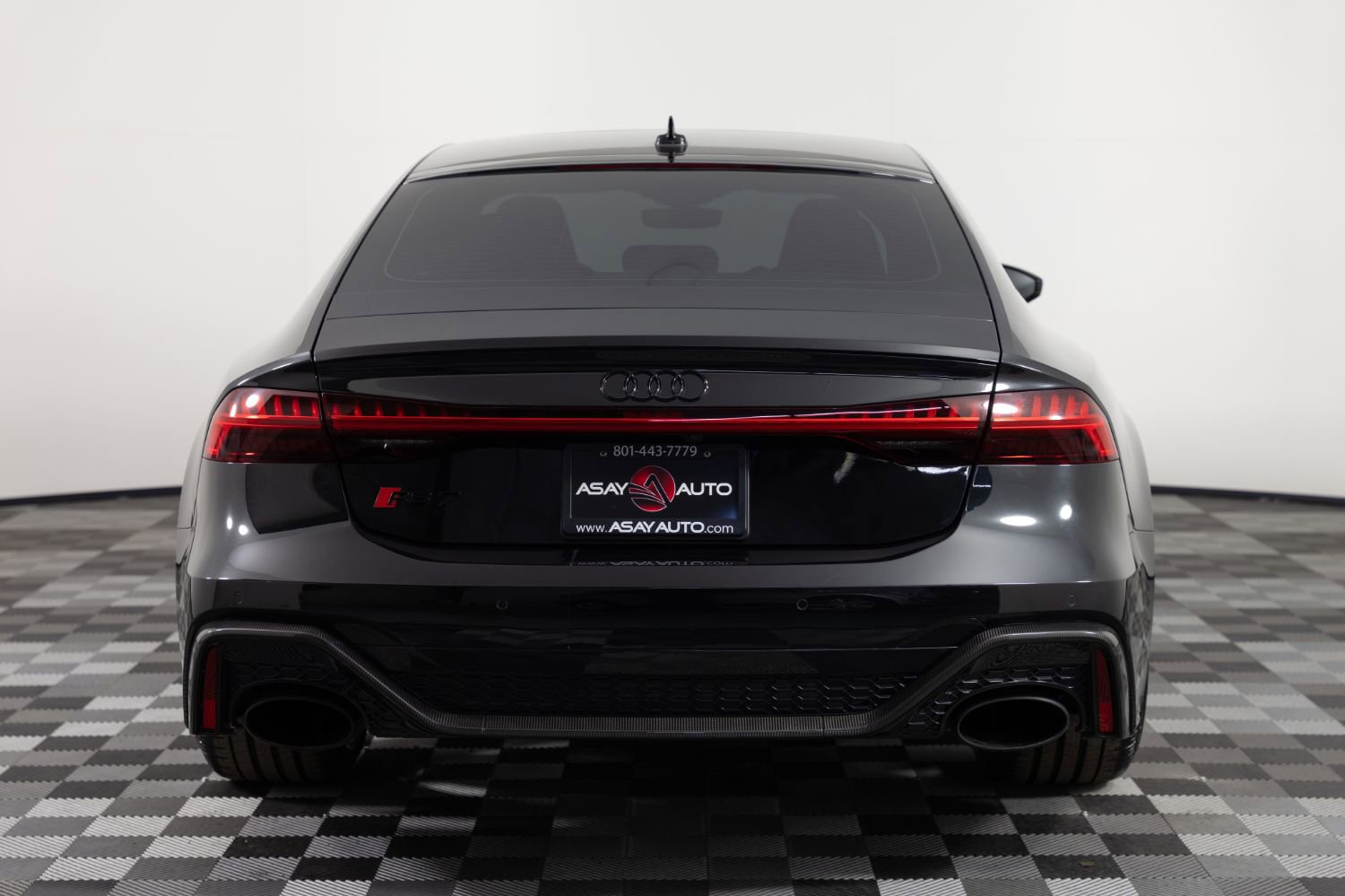 Used 2021 Audi RS 7 Sportback w/ Carbon Optic Package image 6