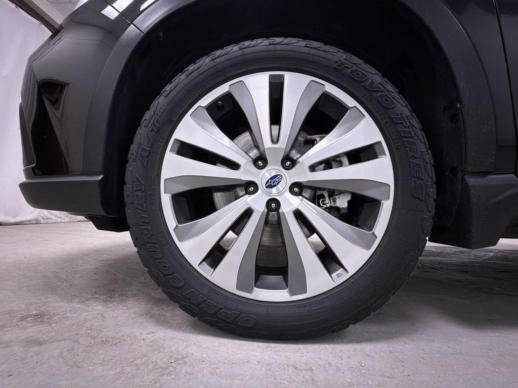 Used 2022 Subaru Ascent Touring image 14