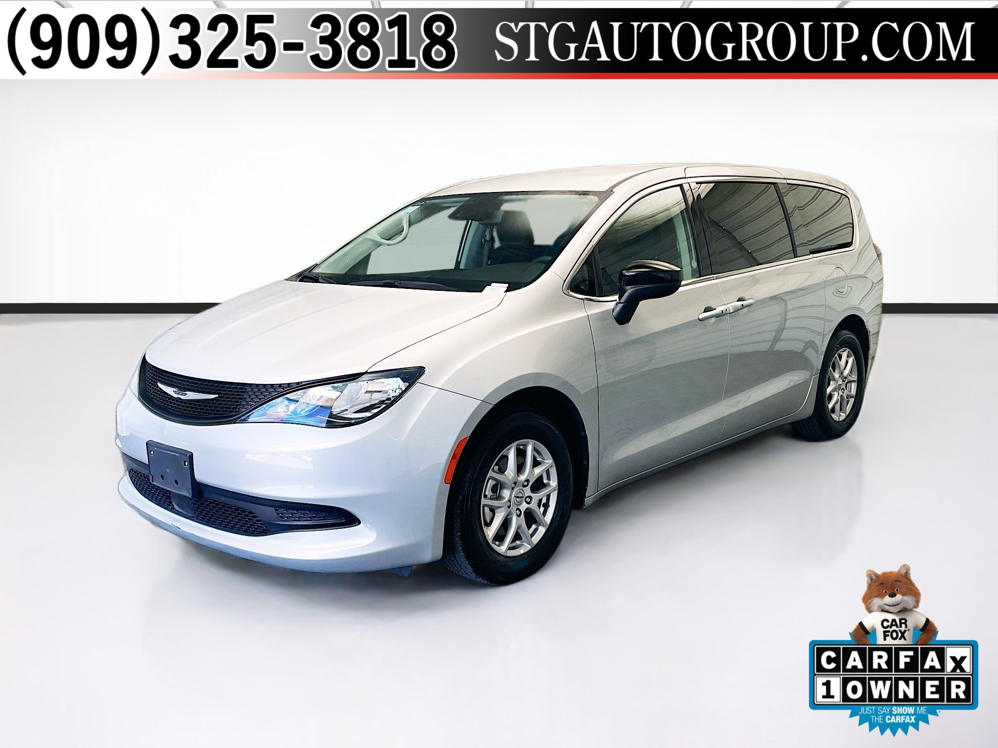 Used 2024 Chrysler Voyager LX