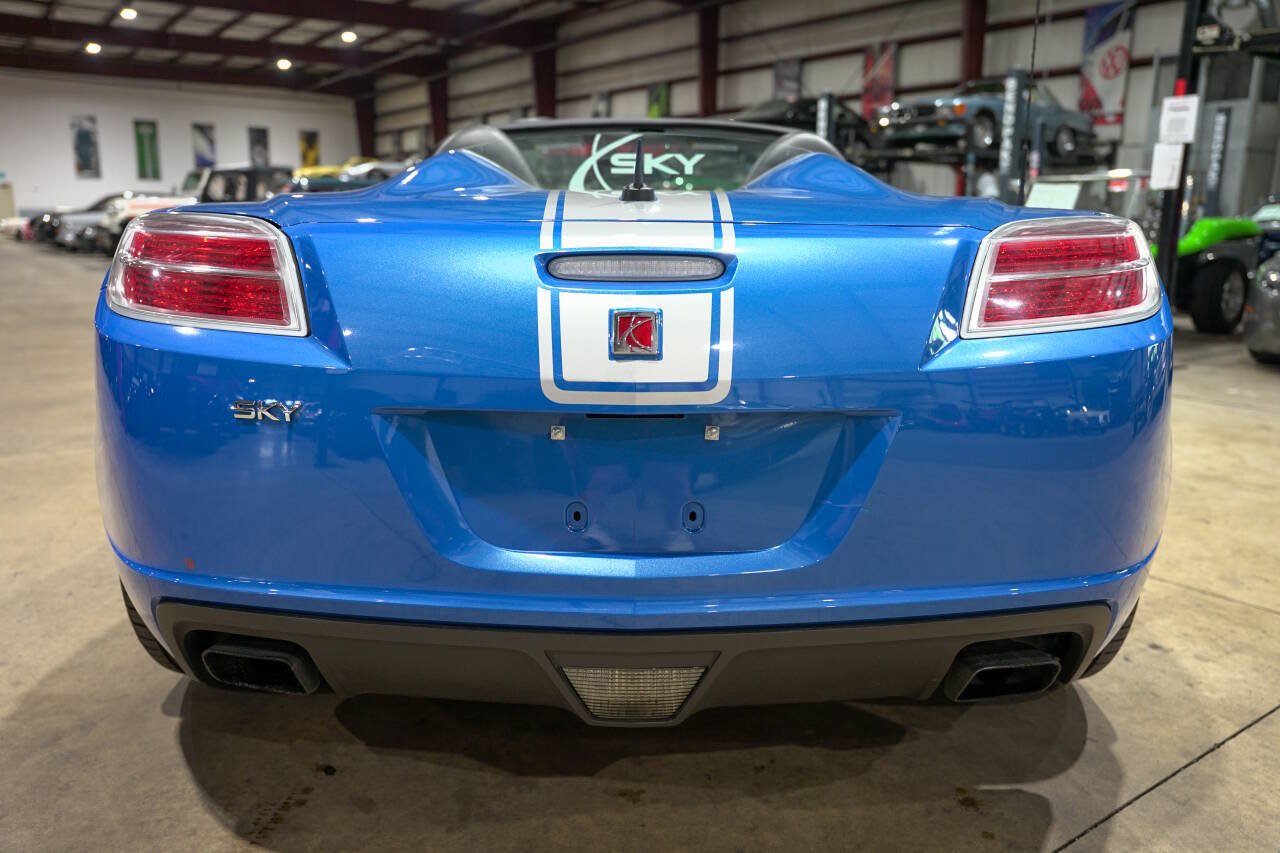 Used 2009 Saturn Sky Hydro Blue RWD image 6