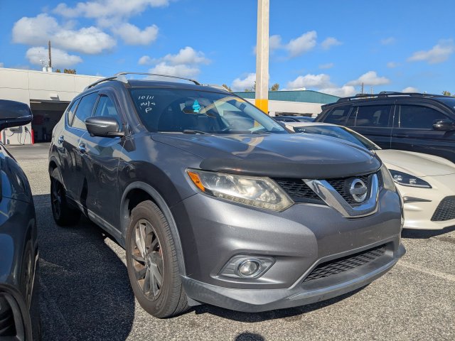 Used 2015 Nissan Rogue SL w/ SL Premium Package