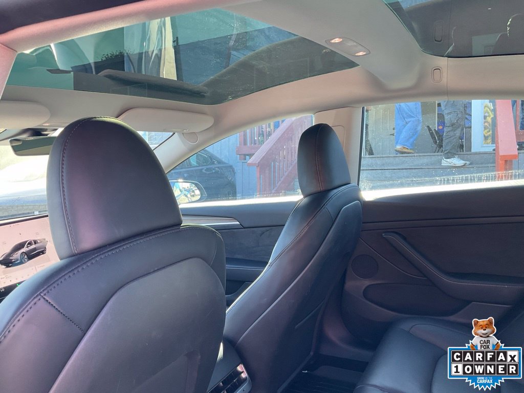Used 2023 Tesla Model 3 Standard Range RWD image 32