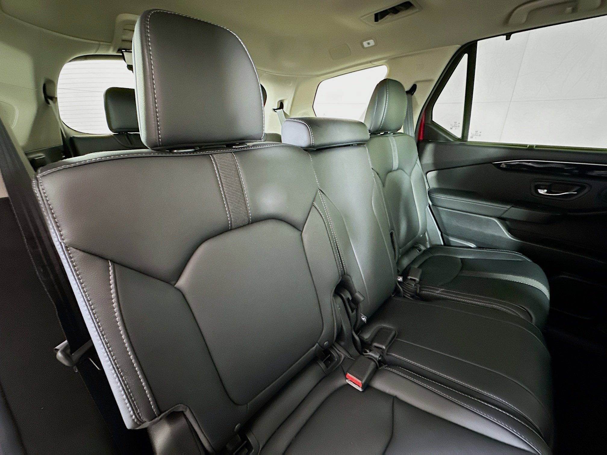 Used 2025 Honda Pilot Touring image 28