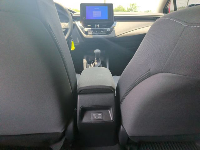 Used 2024 Toyota Corolla LE FWD image 31