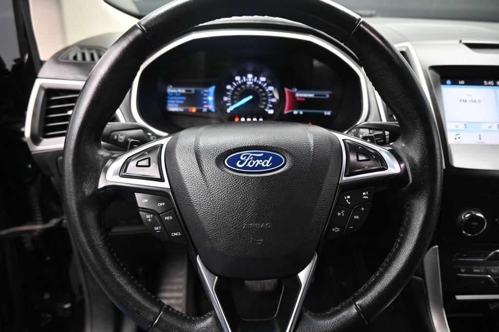 Used 2019 Ford Edge SEL w/ Equipment Group 201A AWD/4WD image 14