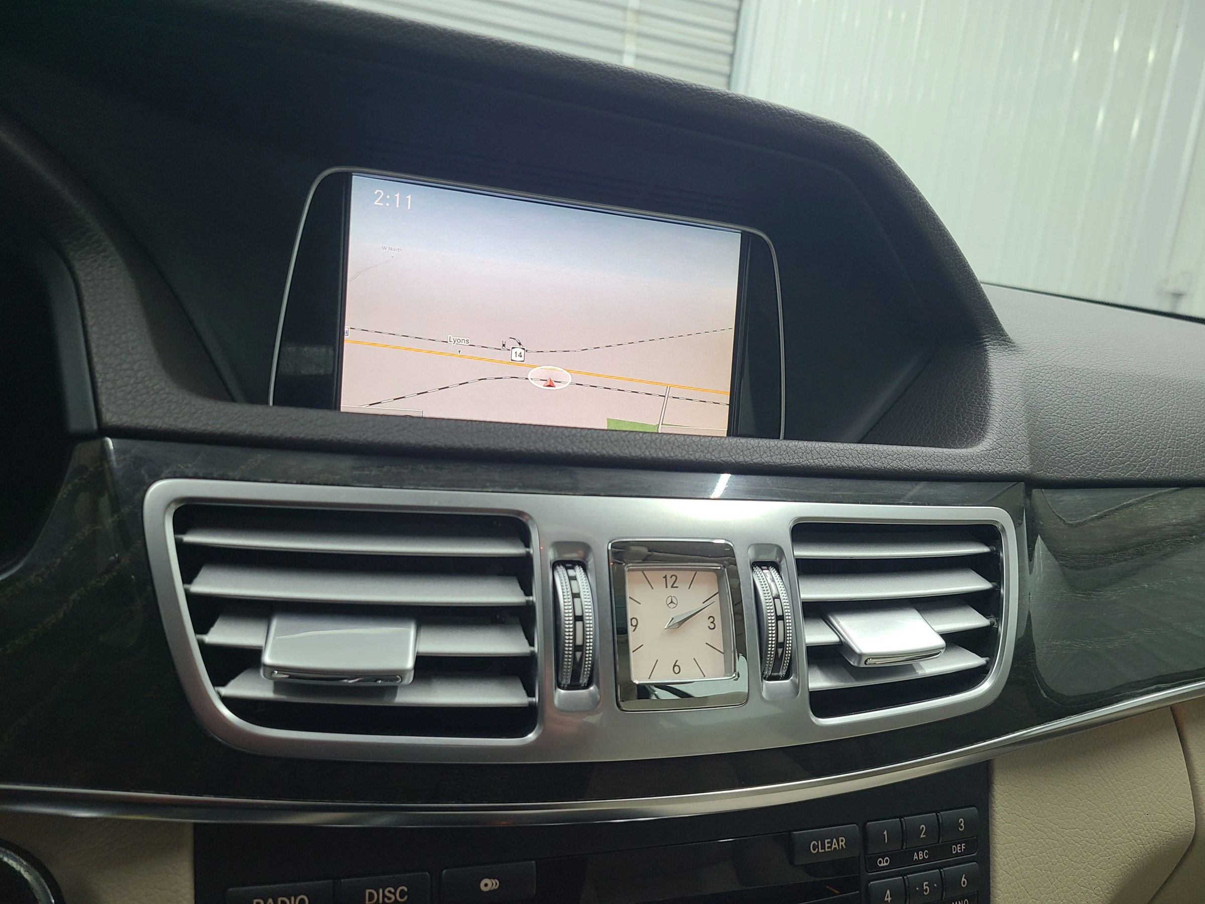 Used 2014 Mercedes-Benz E 350 Sedan image 32